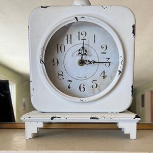 Stonebriar Victoria Station Square Tabletop Clock  Farmhouse Country French